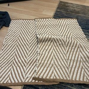 2 pack Matching rugs